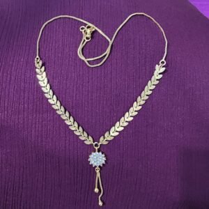 Stylish Gold Plated Choker Types Chain With Diamond Cut Stone For Women